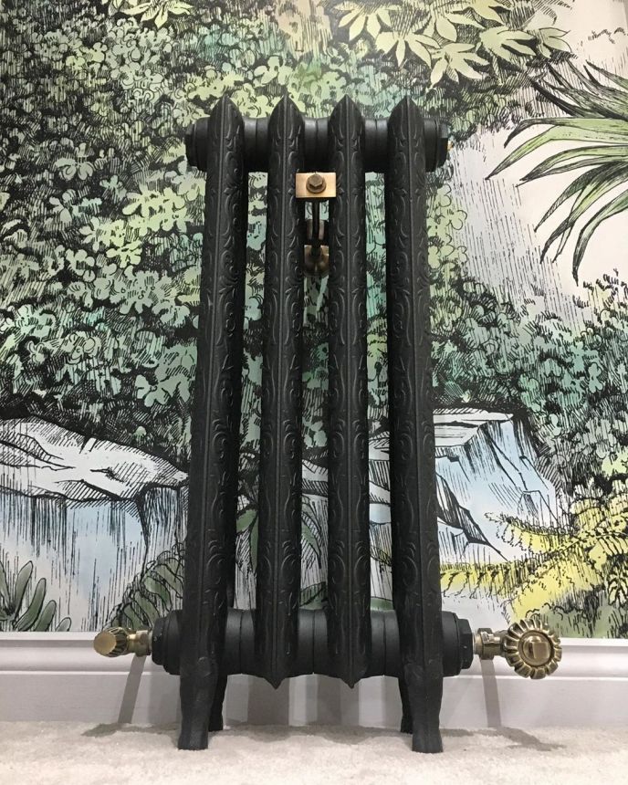 Art Nouveau cast iron radiator, photo by @loveallthingsquirky