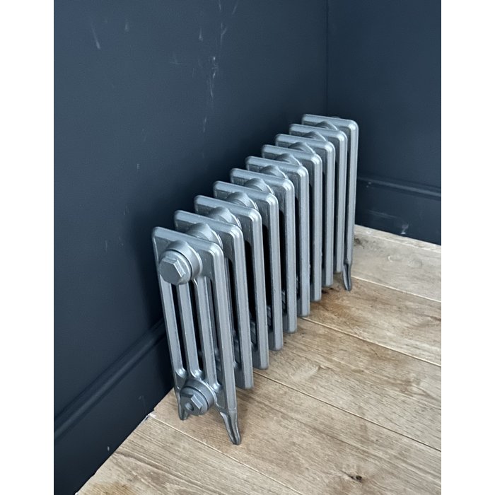 Clearance Traditional Victorian 4 Column 460mm Cast Iron Radiator 13 Sections (CDC-460-13-ES)