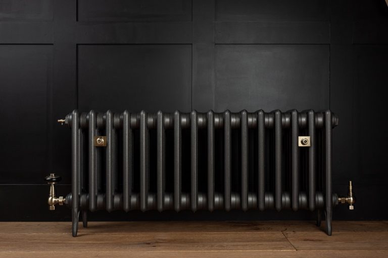 Vixtorian Radiator Traditional Victorian 4 Column 460mm Cast Iron Radiator 16 Section Matt ...